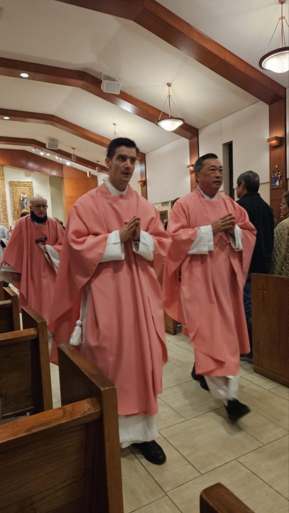 Anzelm atya ezüstmiséje I.