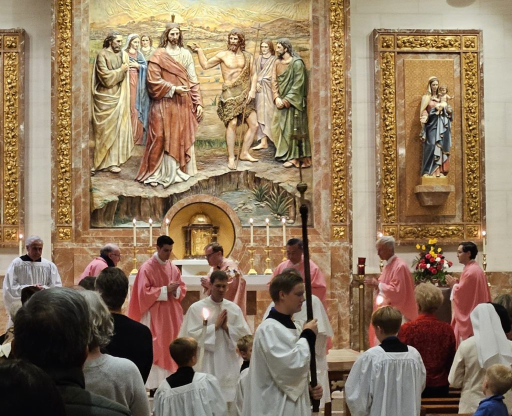 Anzelm atya ezüstmiséje V