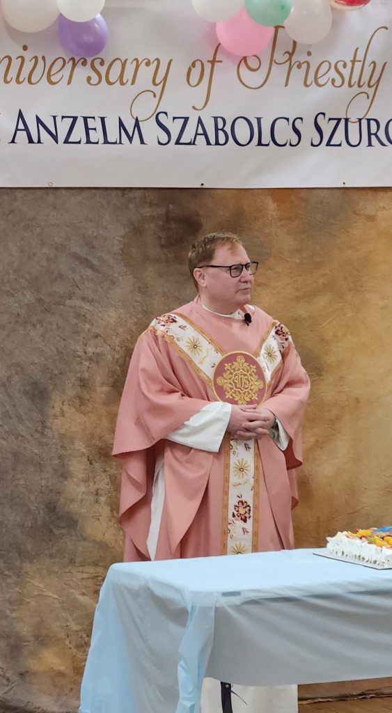 Nzelm atya ezüstmiséje VII