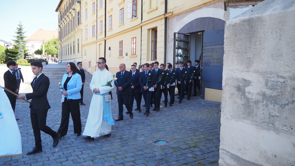 Elballagtak végzős diákjaink Keszthely