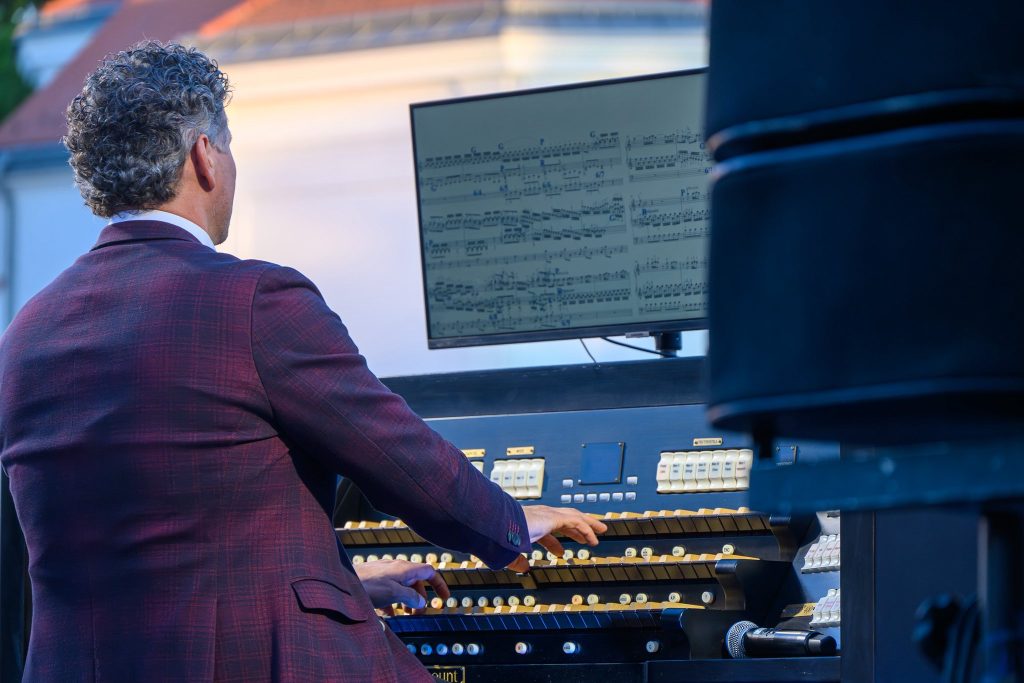 Lords of the Organ